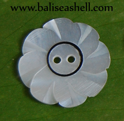 Flower Mother of Pearl Button