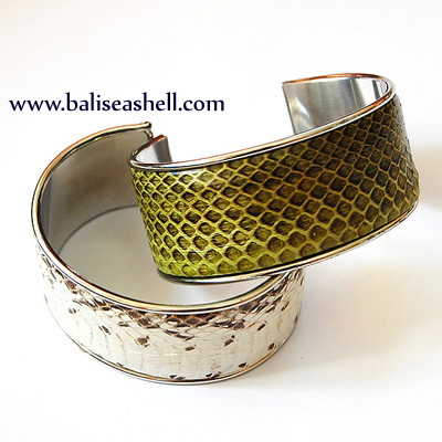 Skin Leather with Stainless Bangle