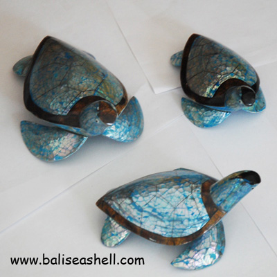 Seashell Handicrafts Model Green Turtle