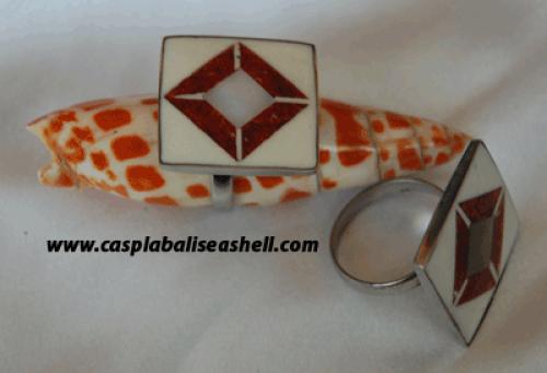 Curtain Tieback Trochus Shell