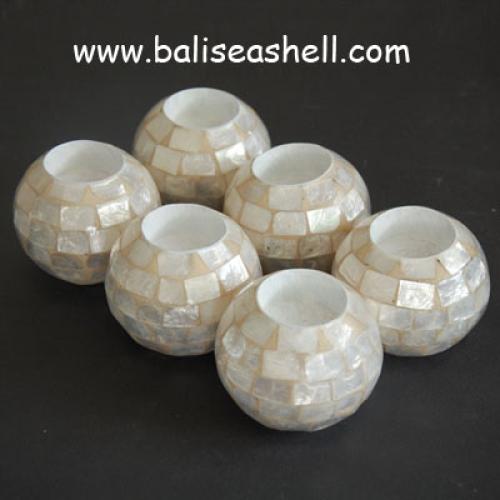 MOP Shell Earring White Color Natural