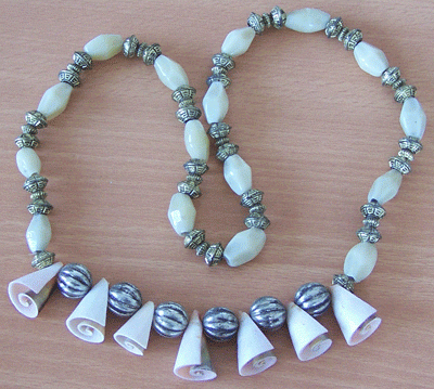 White Mop Shell Silver Earring