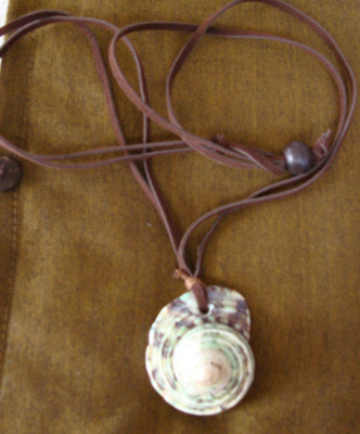 Melo Shell Carving Octopus