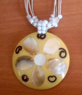 Wood Bowl Mother Of Pearl Astry