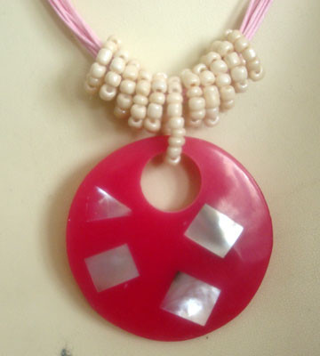 Paua In Wood Necklace