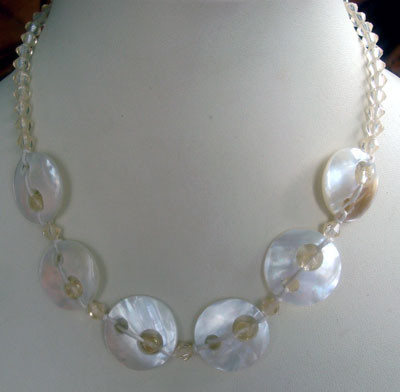 Shell Necklace With Leather