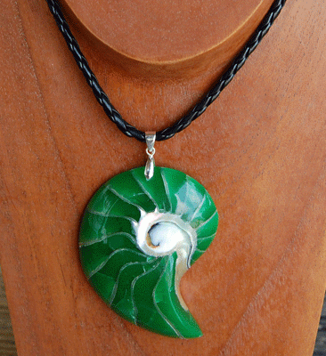 Black Mop Necklace Carved